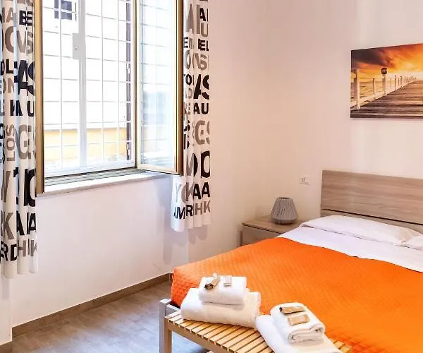 Sannio - Near Metro San Giovanni By Rhr Apartment