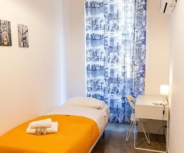 Sannio - Near Metro San Giovanni By Rhr Apartment